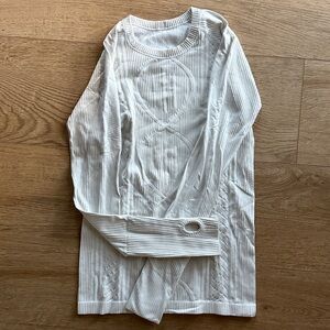 Lululemon White Ribbed kitted-looking top